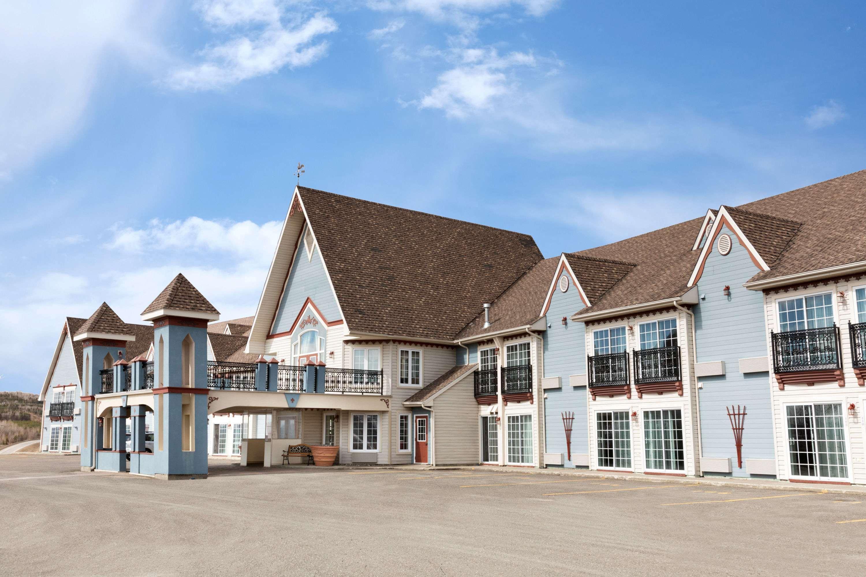 Days Inn By Wyndham Edmundston Eksteriør billede