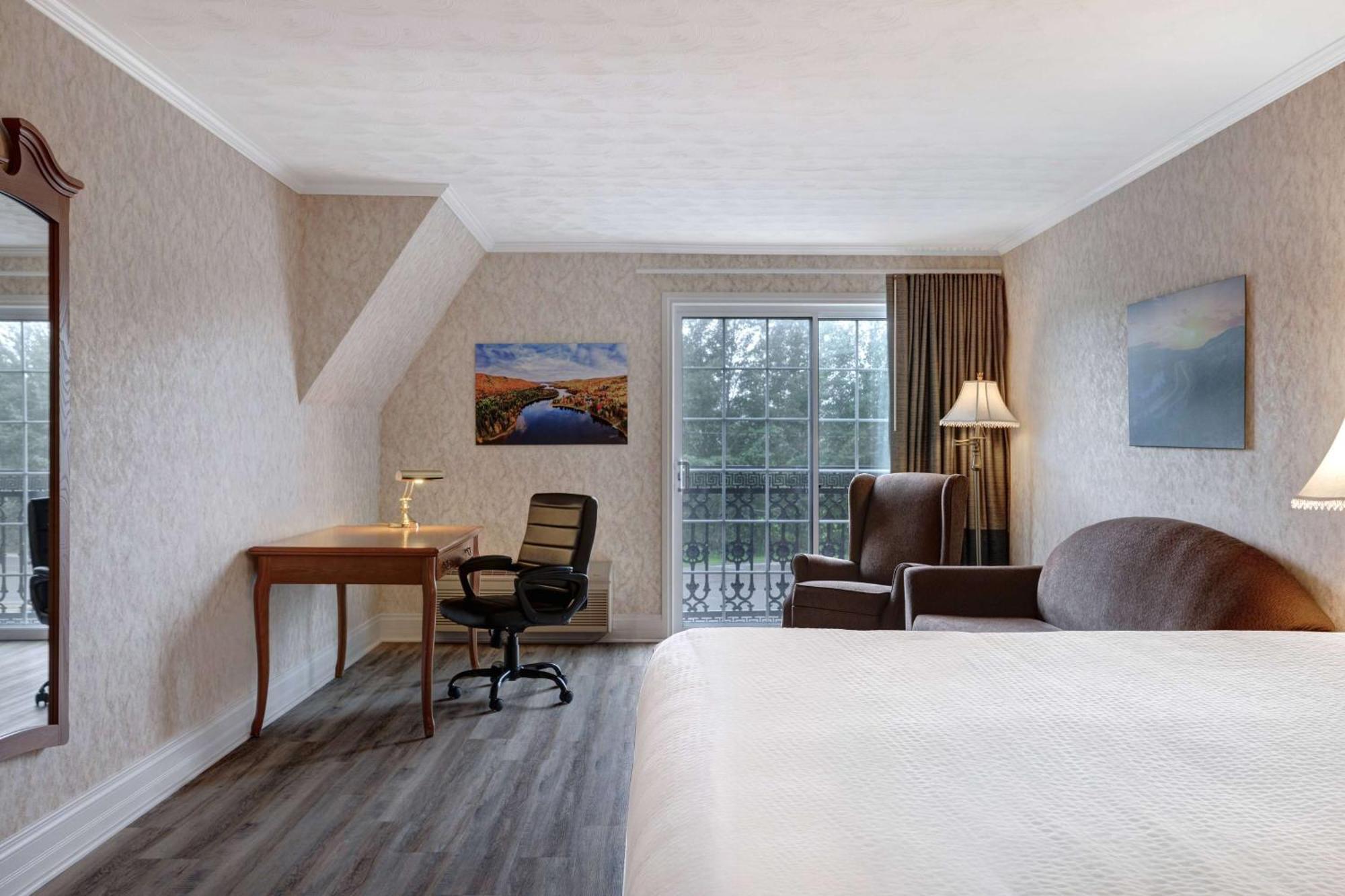 Days Inn By Wyndham Edmundston Eksteriør billede
